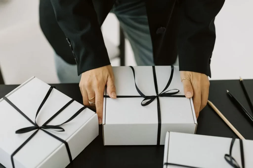 Promova uma experiência única com o unboxing na sua loja
